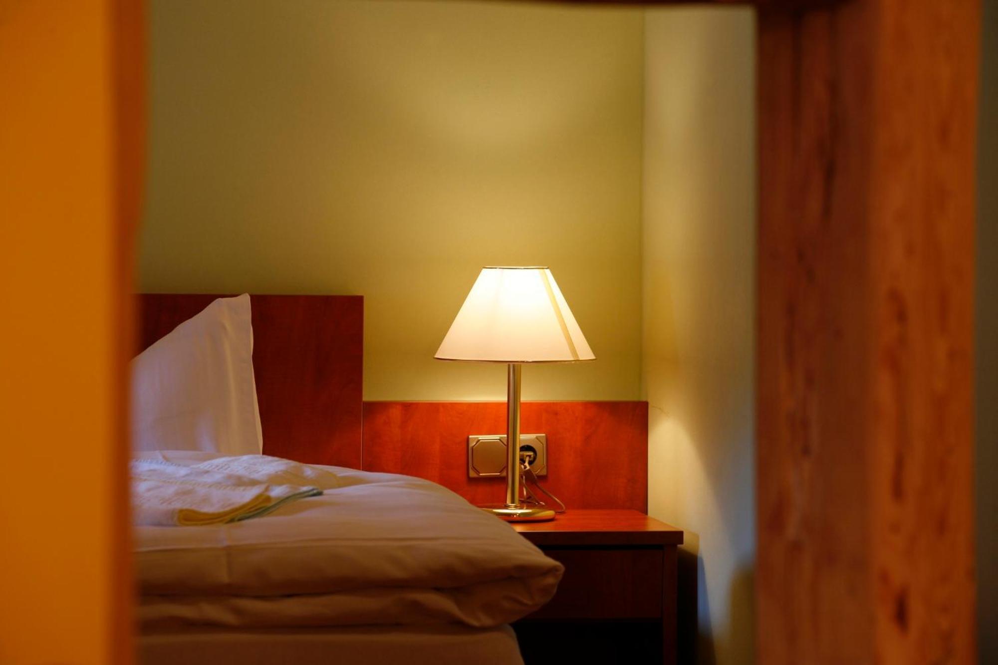 Hotel Zum Kanzler Stolberg i. Harz Esterno foto
