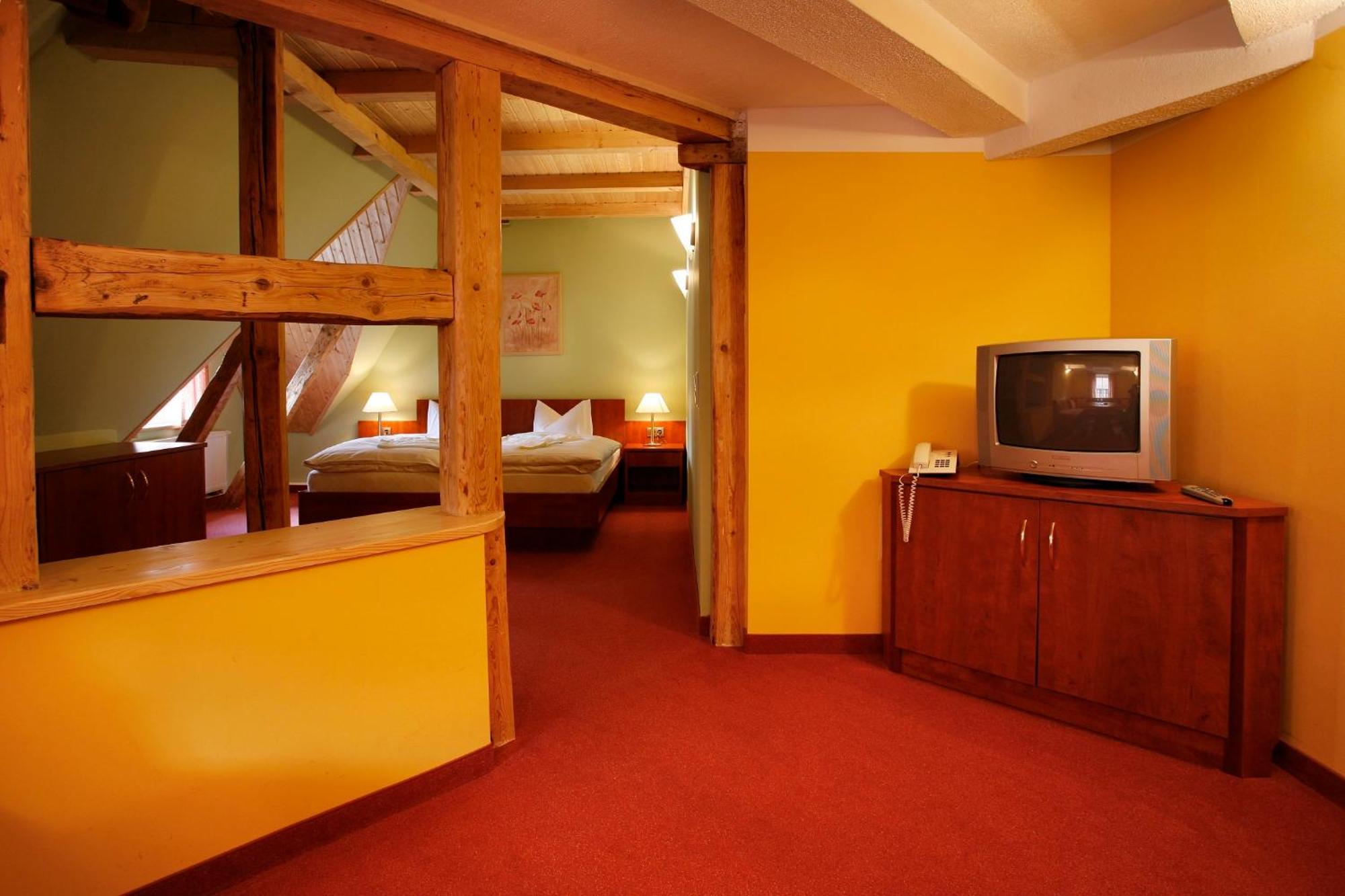 Hotel Zum Kanzler Stolberg i. Harz Esterno foto