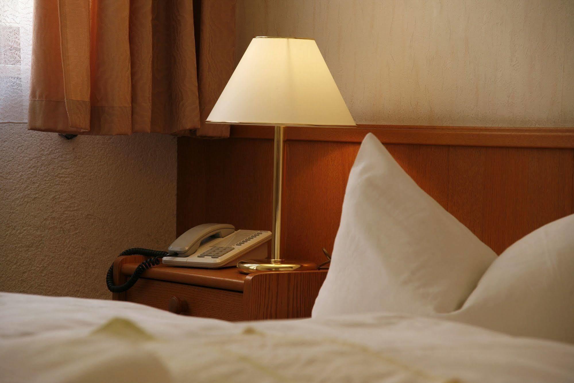 Hotel Zum Kanzler Stolberg i. Harz Esterno foto